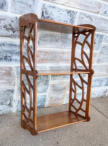 Vintage tier arts - vintage, crafts